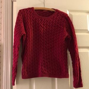 Valerie Stevens heavy cotton red pull over sweater size M